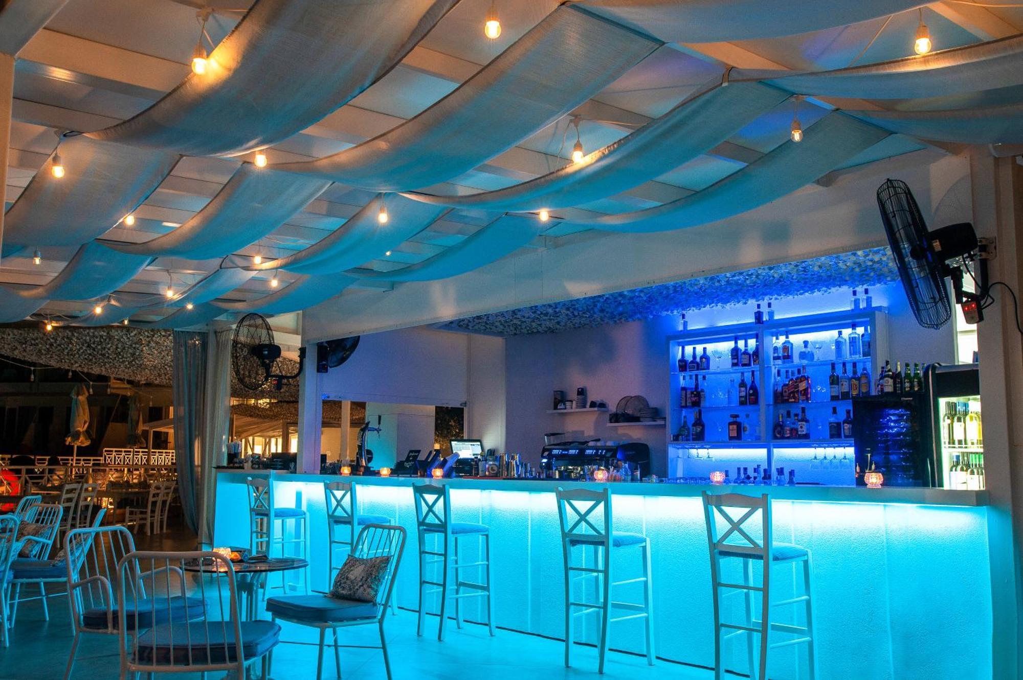 Acrotel Lilyann Boutique Hotel Elia Nikitis Extérieur photo